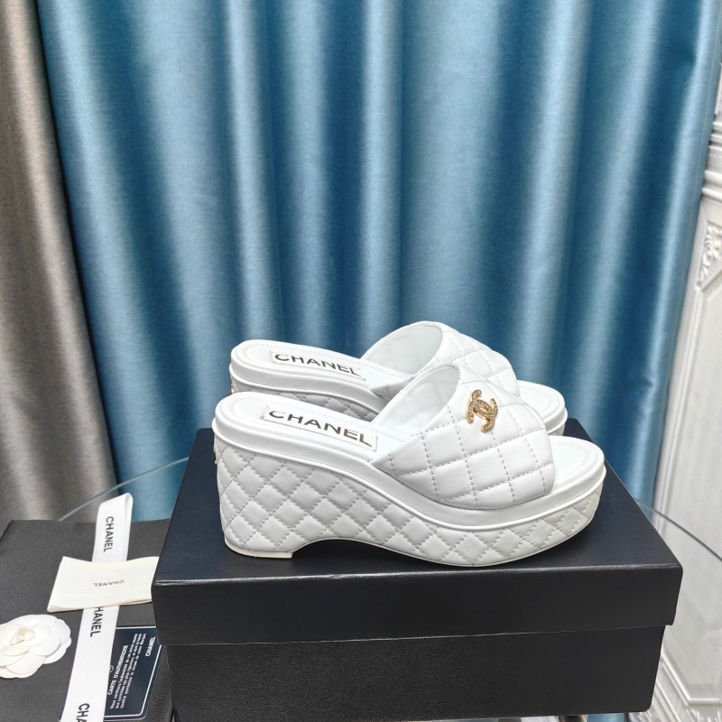 Ch*el slippers